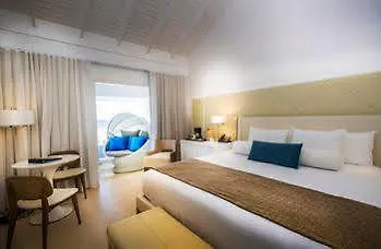 Seashore Bay Beach Resort ネグリル 4*,