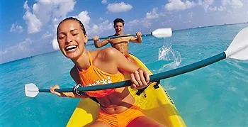 Seashore Bay Beach Resort ネグリル